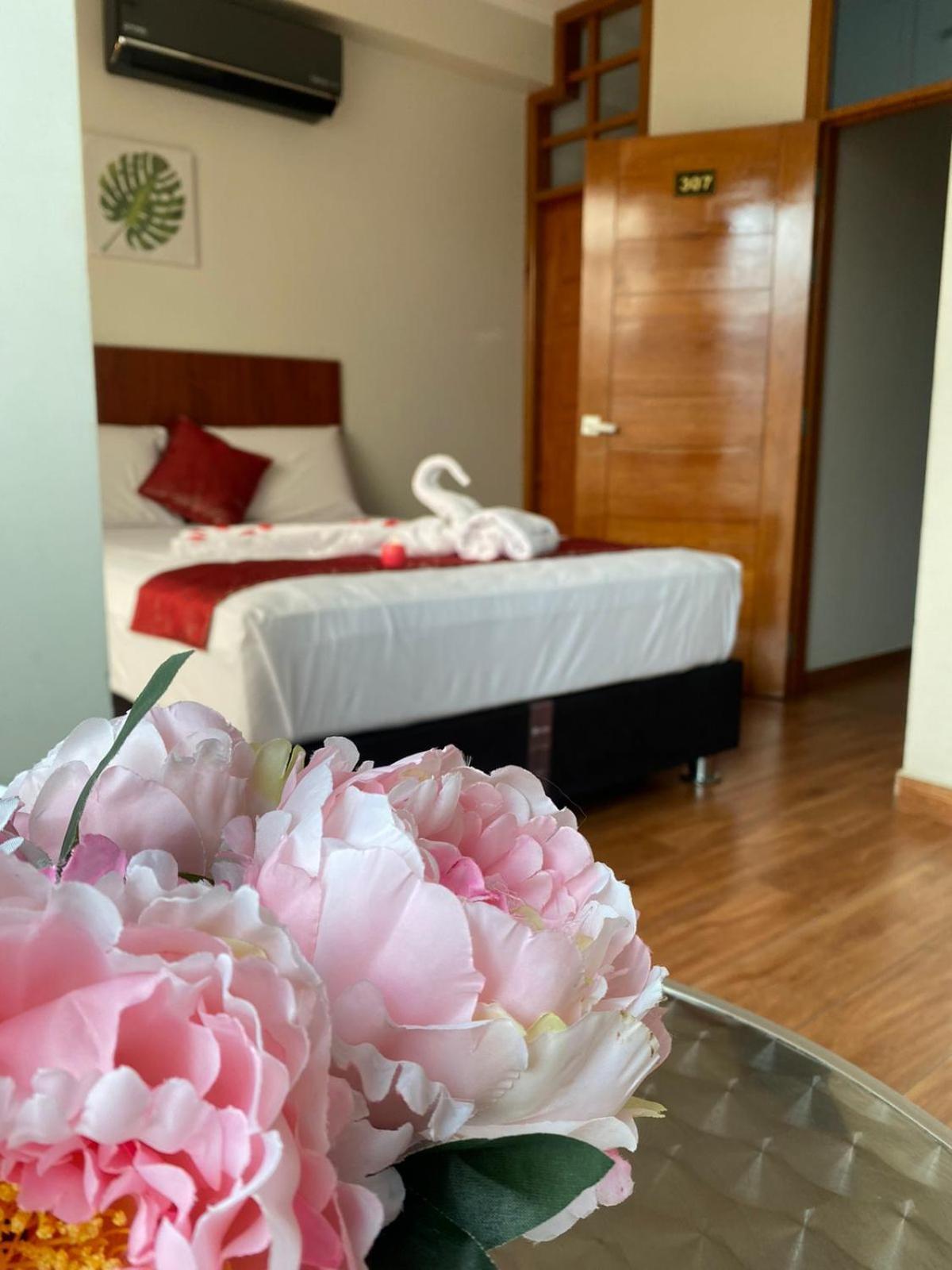 Hotel La Palmera De Oro Тарапото Экстерьер фото